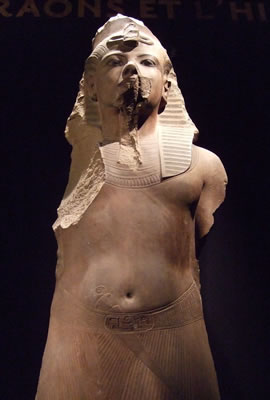 Tutanchamun Statue