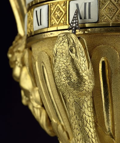 Feine Louis XVI-Pendule mit Cercles Tournants