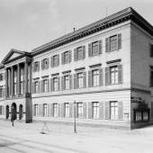 Das Erbprinzenpalais (c) museum-wiesbaden.de