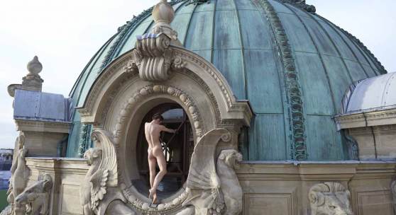 Sonia Sieff Sur les toits de l'Opéra Paris, 2014 © Sonia Sieff courtesy IMMAGIS Galerie