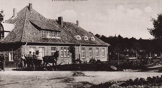 Verwaltungsgebäude des Fliegerhorstes Ahlhorn im Jahre 1918 © Peter Pasternak