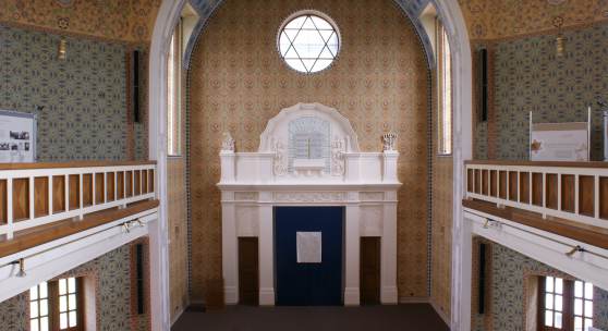 Ehemalige Synagoge innen mit Ausstellung (c) INJOEST Birgit Wiedl