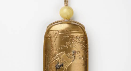 Inro mit Kranich, Goldgrund mit Maki-e, 19. Jh., Copyright: Linden-Museum Stuttgart, Foto: Anatol Dreyer, Inv.Nr. OA 18.413