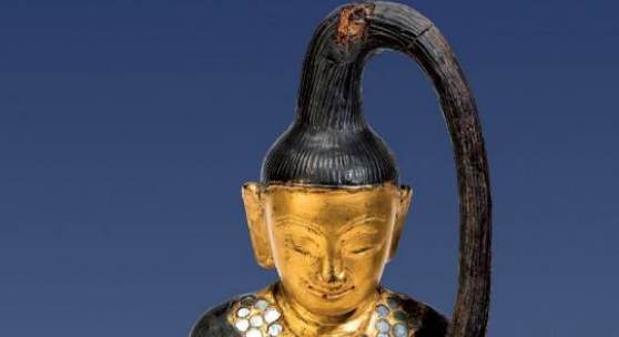       Vasundhara-Figur     Vasundhara-Figur, Kloster Kauktein bei Kenghkam, 19. Jh. Sammlung Scherman
