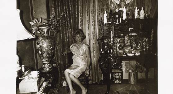  Diane Arbus, A widow in her bedroom, N.Y.C. Gebot Lot 131 Schätzpreis: €100.000 - €150.000