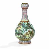 18th century ‘yangcai’ ‘famille-rose’ porcelain vase will be offered with an estimate of €500,000 – 700,000 / €430,000 – 610,000