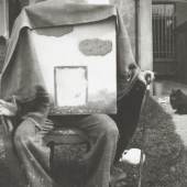 René Magritte Dieu, le huitième jour / Gott am achten Tag, 1937 (1976) 8 x 14 cm S/W Fotografie  mumok - Museum moderner Kunst Stiftung Ludwig Wien, erworben 1995 © Bildrecht, Wien 2024