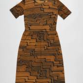 Kleid aus dem Besitz von Berta Rudofsky, genäht aus einem synthetischen Textil der Firma Apsco Fabrics, vermutl. 1960er Jahre © MAK/Branislav Djordjevic 