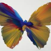 Damien Hirst wird ein „Butterfly“, ein sogenanntes Spin painting‘, aus dem Jahr 2009 für 2/2.500 Euro offeriert (Lot 87).