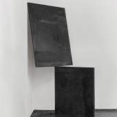  122001887 Richard Serra	 Corner Prop No. 6 (Leena and Tuula), 1983. Stahl (2-teilig) Schätzpreis: € 600.000 - 800.000 