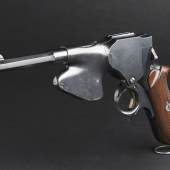 Halbautomatischen Gewehr von Mauser mit der Losnummer 1821. Startpreis von 9.200 €