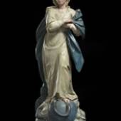Madonna Immaculata, Italien, Ende 18. Jh., Holz, gefasst, H: 74 cm.             
                                                                                                          Foto: ARTemotion
