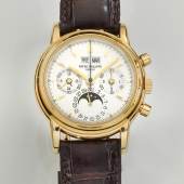 Patek Philippe Armbanduhr mit Chronograph und ewigem Kalender, Gold 750, Ankerwerk, Kaliber 27–70/155, um 2002. Die Produktion von der Referenz 3970 wurde von Patek Philippe 2005 eingestellt. Aus diesem Grund stellt das vorliegende Stück ein sehr beliebtes Sammlerobjekt dar. erzielter Preis € 75.000