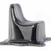Lot 9 Melting Chair, Entwurf Philipp Aduatz 2011, Nummer 6/12, produziert 2014  Schätzwert € 8.000 - 11.000 