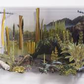 Anja Warzecha: Diorama 5, 2017, Papiercollage auf Acrylglas, Stahl, 23 x 32 x 21 cm