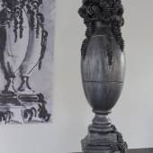 Gerold Tusch, “Antoinette et Dubarry”, 2016, Keramik, 196 cm und 187 cm hoch