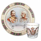 Zierteller und -tasse mit Kaiser Franz Joseph, um 1914  © TLM