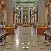 Den Prunksaal der Österreichischen Nationalbibliothek online besuchen