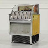 Nr. 15: 1958 Wurlitzer 2200 „Console“, Startpreis € 500