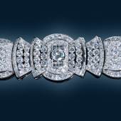 Diamant-Bandeau Diadem/Armband, aus europäischem Adelsbesitz zus. ca. 50 ct, französische Punzierung, Arbeit um 1940/50, diverse Tragemöglichkeiten, Schätzwert € 60.000–110.000 