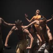 Akram Khan Company (GB)  Outwitting the Devil © Jean-Louis Fernandez