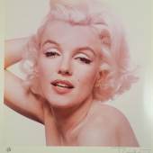 Kat.-Nr.: 11 06461               Bert Stern, geb. 1929-2013,                 Marilyn Monroe, C-Print auf                Kodak Fotopapier, handsig-               niert, nummeriert 24/250, ca.               60,8 x 50,7 cm               Limit 1.800,- €