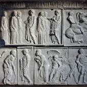 Attributed to CHARLES NÉGRE (1820–1880) Gipsabgüsse von Reliefs des Parthenons / Plaster casts of a Parthenon frieze, before 1845,90.000 Euro (c) westlicht
