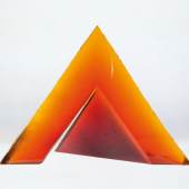 Bedeutende Plastik ''Open Pyramide'', Katalogpreis: 40.000 - 50.000 €, Zuschlagspreis:	55.000 EUR
