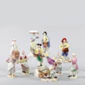 Los 44 bis 54 10 Meissen-Figuren aus der Serie „Pariser Ausrufer“, Schätzpreis 320,- bis 400 EUR