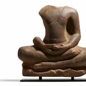 Bedeutender Buddha in Meditation  Khmer | Pre Angkor-Zeit (100-900)  Spätes 6.-frühes 7. Jh.  Höhe 63,5cm Ergebnis: 42.500 Euro