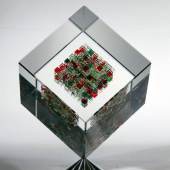 Würfel-Glas-Objekt „Autumn Valley“, Jon Kuhn, 38 cm