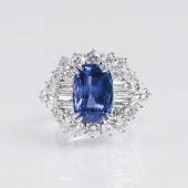 Natürlicher Ceylon-Saphir-Ring mit Diamanten
