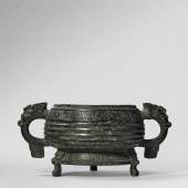 $56,250 (£42,239) $30,000 - 40,000 An Archaic Bronze Ritual Food Vessel (Gui), Western Zhou Dynasty