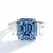 9694 lot 211 Fancy Vivid Blue Diamond