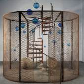  Louise Bourgeois, Cell (The Last Climb), 2008  Foto: Christopher Burke, © The Easton Foundation / Bildrecht, Wien 2023  Collection National Gallery of Canada, Ottawa 