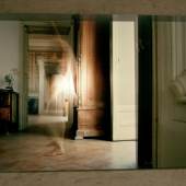 CARMEN BRUCIC Nie könnte ich die Liebe zum Fenster hinauswerfen (Arthur Rimbaud)2008 analoger 4C-Printauf Aluminium, Diasec Edition of 3 71 x 100 cm