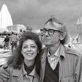 Christo and Jeanne-Claude during the installation of Wrapped Reichstag, Berlin 1995. Photo: Wolfgang Volz. © Christo, Wolfgang Volz