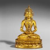 Lot 81 Figur eines Buddha Amitayus Tibet, 15./16. Jh. Feuervergoldete Bronze mit Türkiseinlagen, H 21 cm Prov.: Alte Privatsammlung, Belgien Schätzpreis: € 30.000 – 40.000,- Ergebnis: € 155.000,-