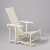 Chair Gerrit T. Rietveld wood, paint, nails, ca. 1918 (design), 1923 (production)

