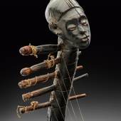 Claes Gallery, Zande harp  Wood, leather, vegetable fibres Democratic Republic of the Congo H 45 cm