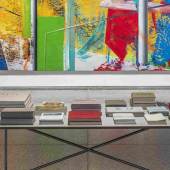 Gerhard Richter Künstlerbücher, Ausstellungsansicht, Neue Nationalgalerie 2022 © Staatliche Museen zu Berlin / David von Becker 
