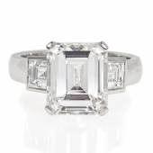 Diamant-Ring Deutschland | Um 1990 750/-Weißgold 1 Diamant im Emerald Cut ca, 5,02ct | G | VS1 Taxe: 90.000 - 100.000 Euro