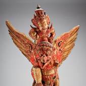 Skulptur Garuda, Indonesien, Südostasien, Ethnologische Sammlung © Museum Natur und Mensch – Städtische Museen Freiburg, Foto: Axel Killian