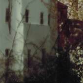 Gerhard Richter, Besetztes Haus (695-3), 1989, Öl auf Leinwand, 82 x 112 cm © Gerhard Richter 2023 (31032023