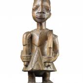 Lot Nr. 61 Yoruba, Nigeria: Große bedeutende Schreinfigur des Gottes Eshu Schätzwert € 28.000 - 30.000 