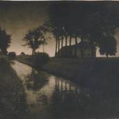 Heinrich Kühn Abend am Schleißheimer Kanal, 1899
Fotografische Sammlung, Museum Folkwang, Essen © Estate Heinrich Kühn