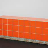 Calla Henkel und Max Pitegoff | Reading Bench (Orange) | 2016 Courtesy die Künstler und Galerie Isabella Bortolozzi, Berlin ￼