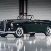 Another highlight of the Orin Smith Collection,  the 1958 Rolls-Royce Silver Cloud I Drophead Coupe "Honeymoon Express" by Freestone & Webb (credit – Darin Schnabel © 2017 courtesy RM Sotheby’s)