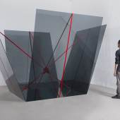 JOSE DÁVILA (*1974) A cube symbolically has no middle point, 2017  © Courtesy of the artist Foto: Agustín Arce