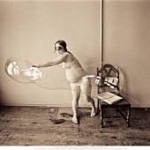 Krims Leslie Masked Pregnant Woman with Giant Soap Bubble / Rochester, New York, 1968 | 1968 | Cm 25 x 20 ca. / inches 10 x 8 ca. | Copyright Leslie Krims Courtesy Paci Contemporary Gallery, acicontemporary.com